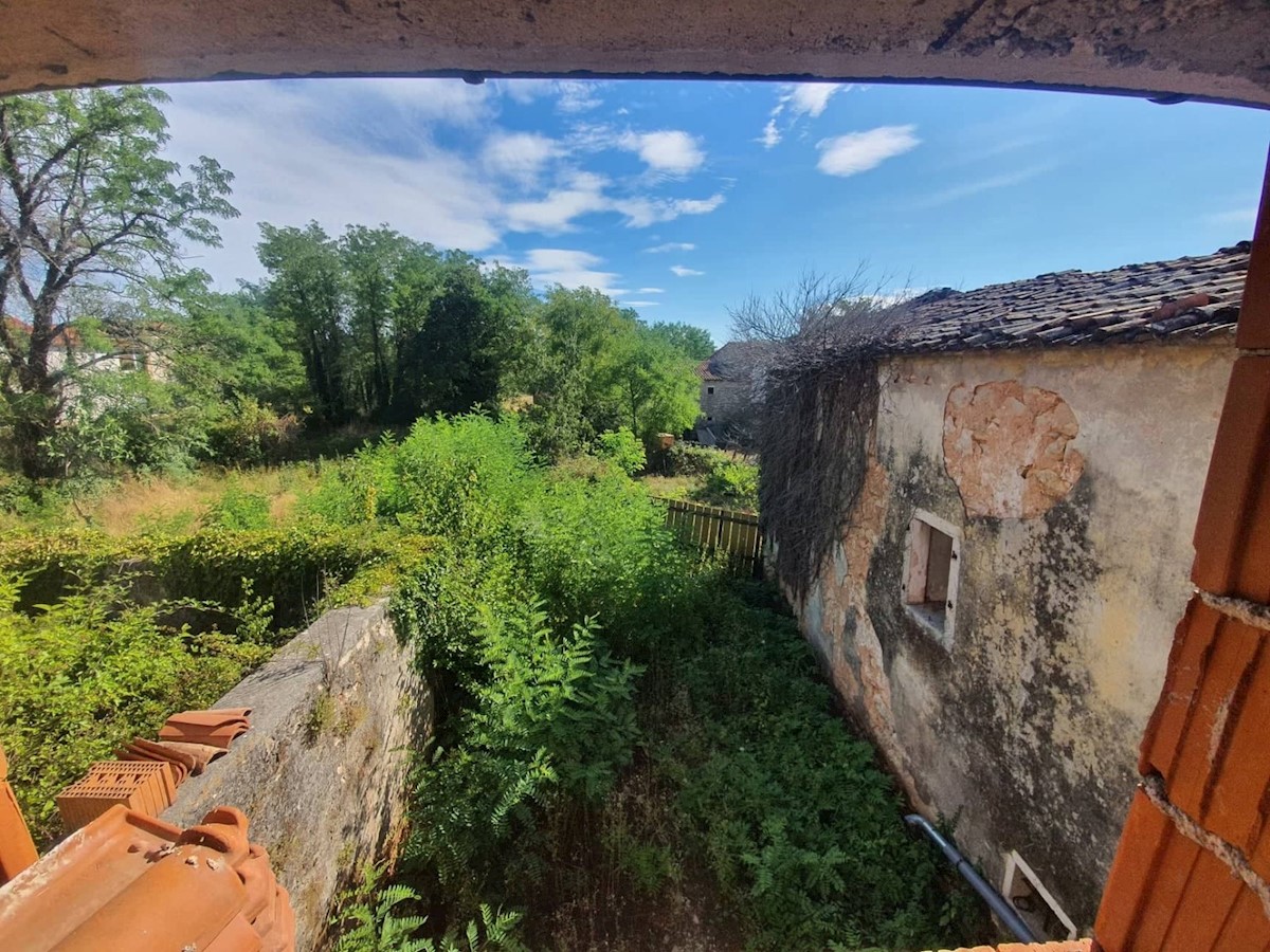 casa in pietra vicino a Parenzo