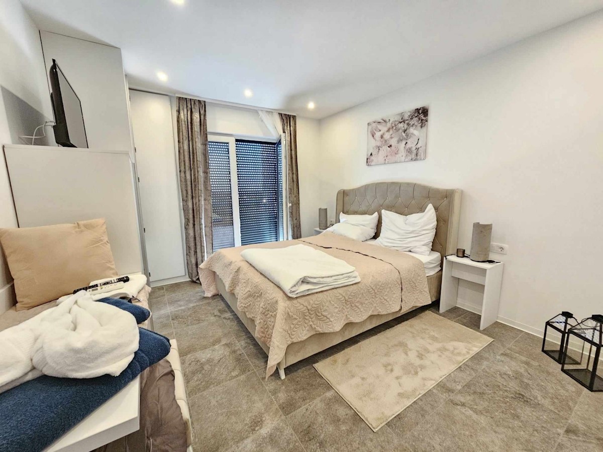 Rovinj, Kanfanar, vendesi villa con vista mare