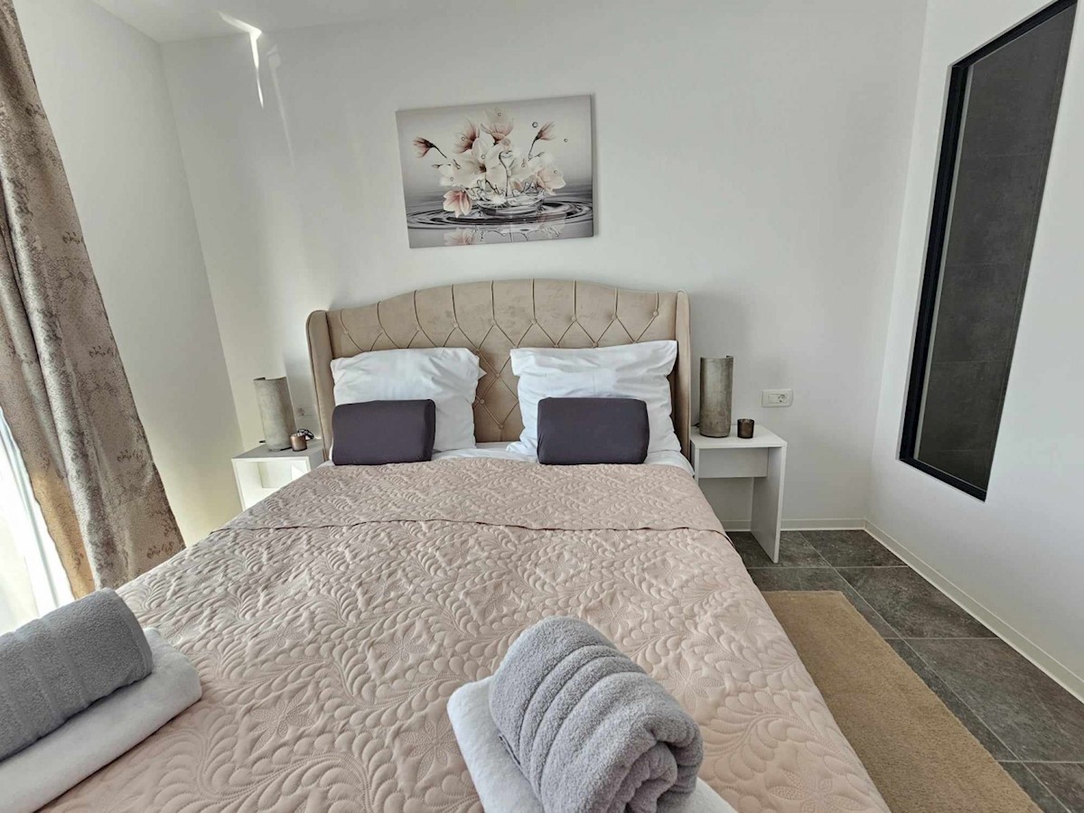 Rovinj, Kanfanar, vendesi villa con vista mare