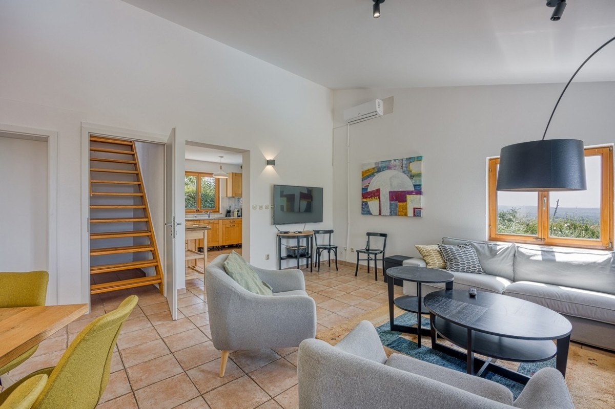 Casa con piscina e vista mare, vendita Parenzo