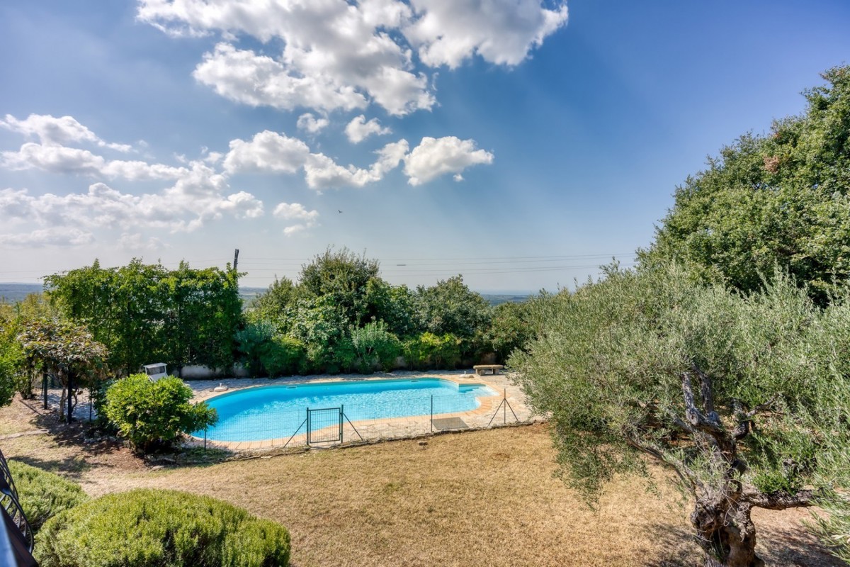 Casa con piscina e vista mare, vendita Parenzo