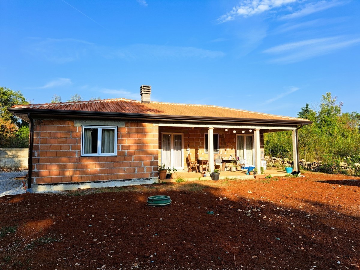POREČ, casa vicino a Parenzo in vendita
