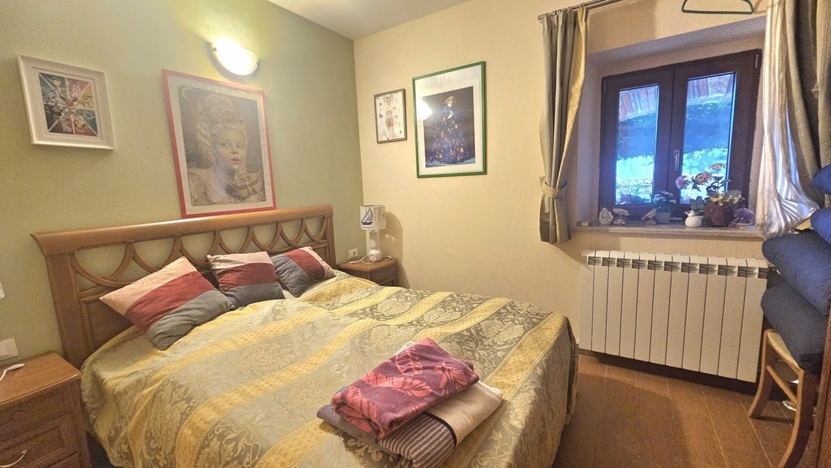 Villa in pietra con piscina e wellness, vicino a Parenzo, vendita