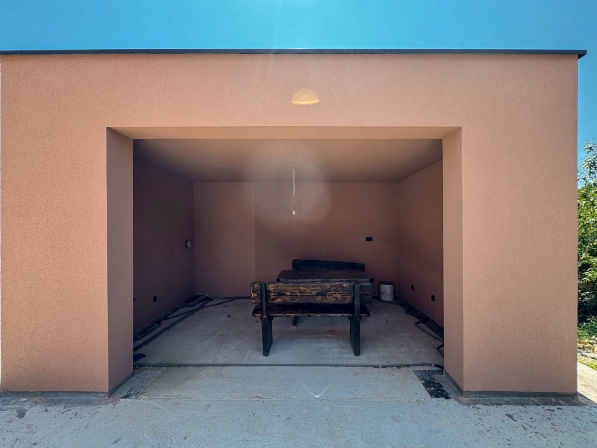 Casa in pietra con piscina in vendita vicino a Labin – Immobili in Istria