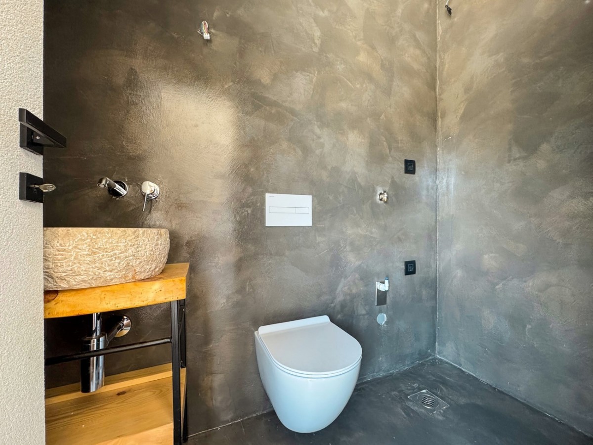 Casa in pietra con piscina in vendita vicino a Labin – Immobili in Istria