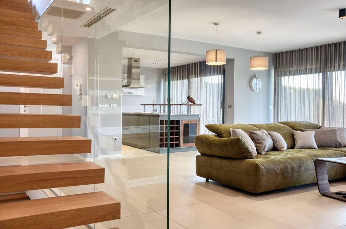 In vendita – Villa di lusso moderna a Poreč, a soli 500 m dal mare