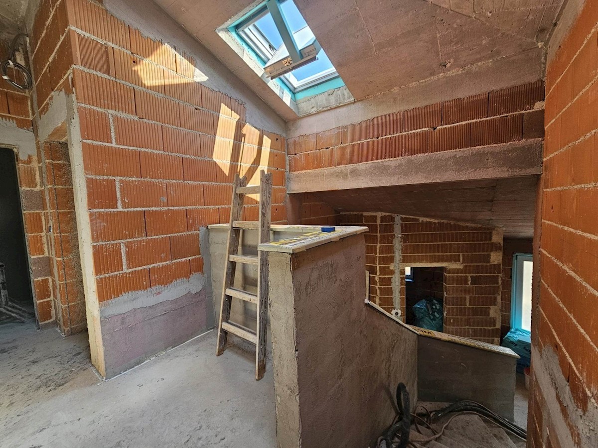Villa con pisicina vicino a Parenzo
