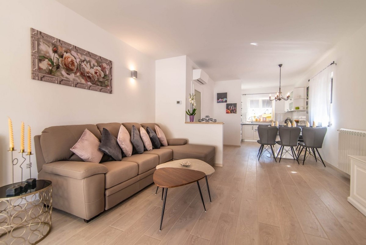 Villa con pisicina a Parenzo