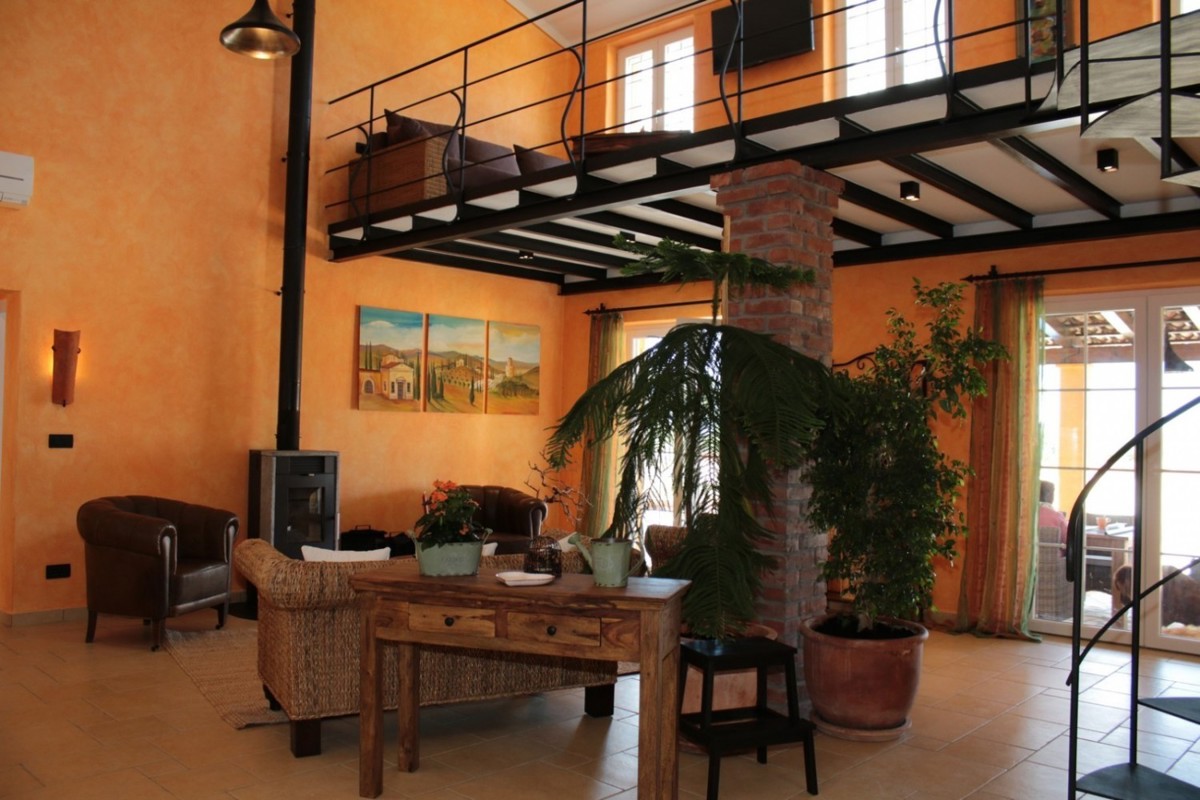 Villa di lusso in Istria con piscina e vista mare – vendita casa costa orientale dell’Istria