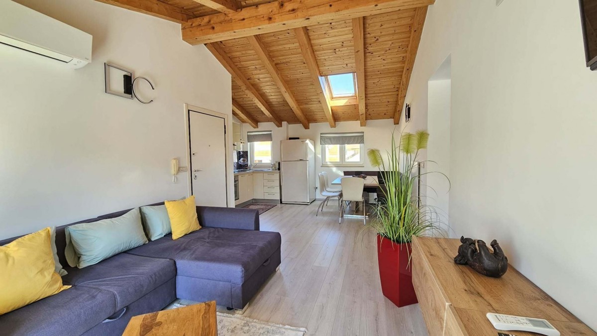 Funtana, Poreč – Appartamento in vendita, 58 m², 2° piano, posto auto, vicino al mare | Istria