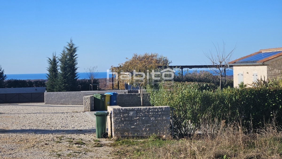 Terreno edificabile in vendita con vista sul mare, vicino a Visignano