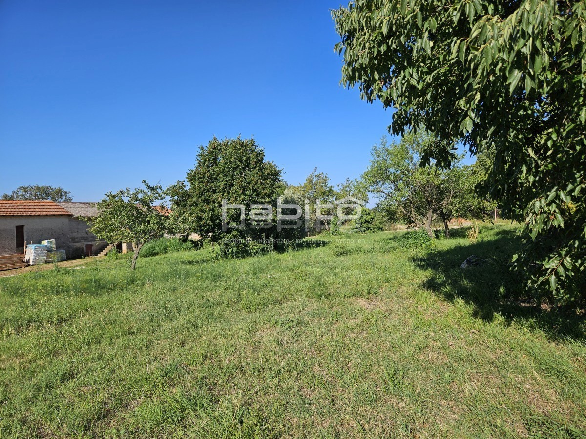 Parenzo 10 km, Kastelir - Terreno edificabile con vista mare