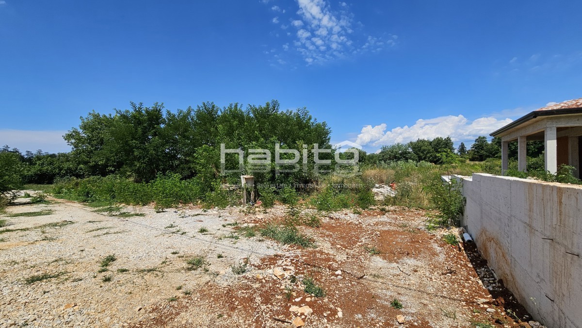 Zona Parenzo, Visignano - Terreno edificabile in posizione tranquilla