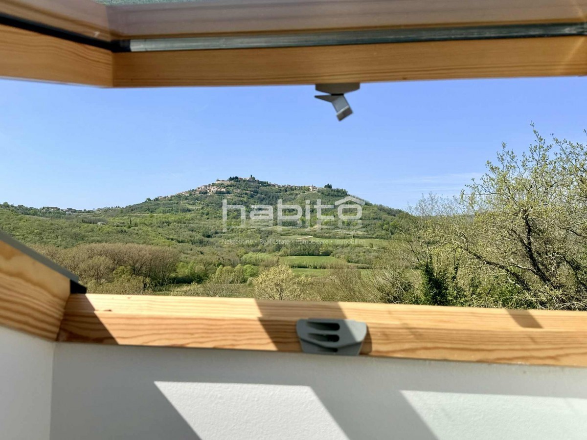 Casa in pietra ristrutturata con vista mozzafiato su Montona