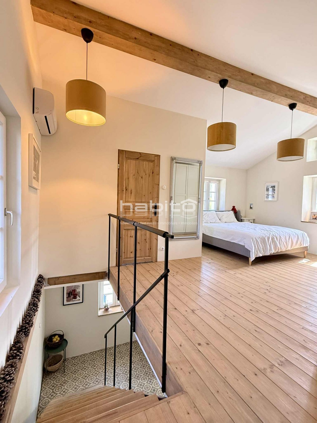 Casa in pietra ristrutturata con vista mozzafiato su Montona