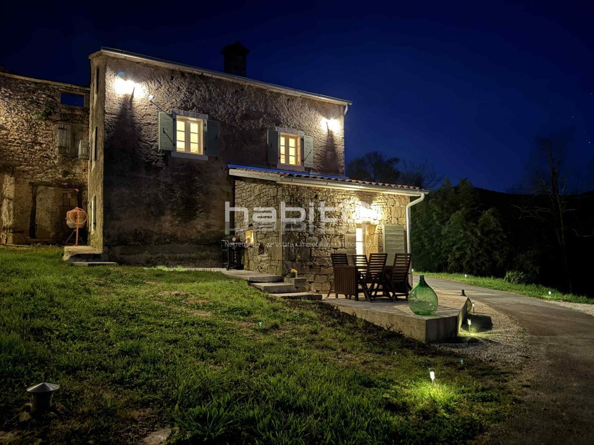 Casa in pietra ristrutturata con vista mozzafiato su Montona