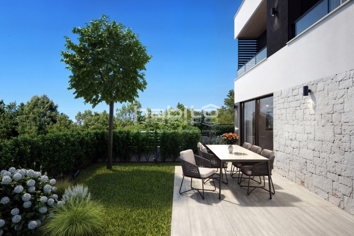 Parenzo  - Casa a schiera a soli 2 km dal mare
