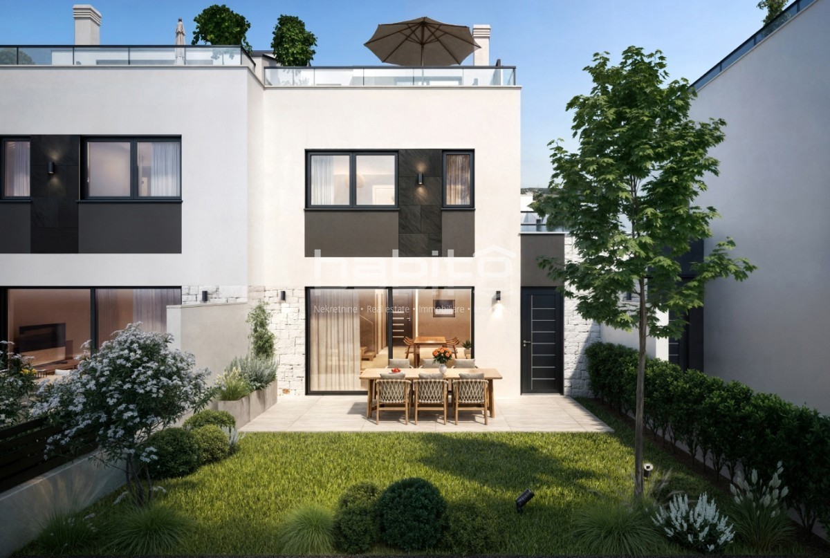 Parenzo  - Casa a schiera a soli 2 km dal mare