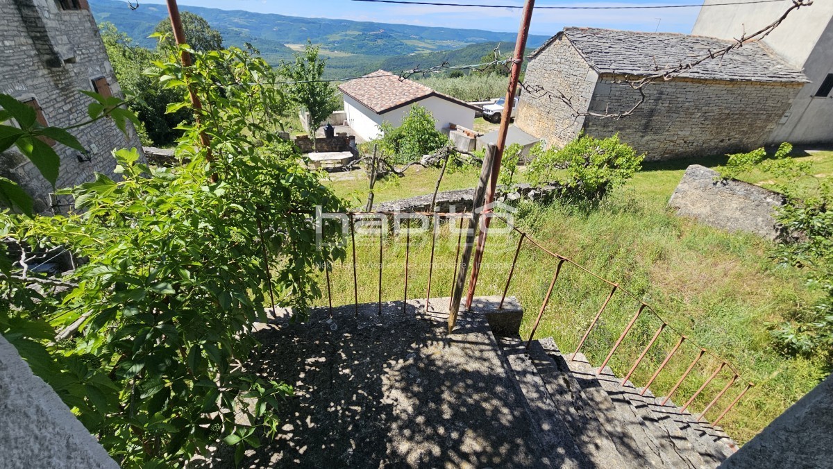 Portole, Zrenj - OASI DI PACE, VISTA PANORAMICA! Bellissima casa in pietra con ampio giardino