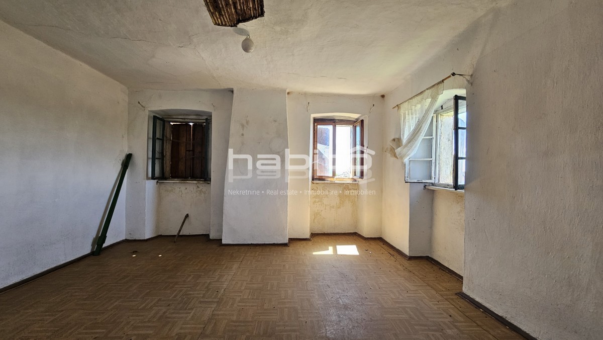 Portole, Zrenj - OASI DI PACE, VISTA PANORAMICA! Bellissima casa in pietra con ampio giardino