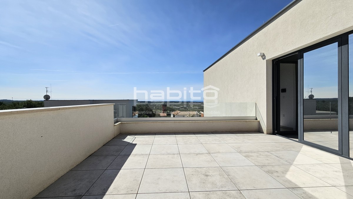 Dintorni di Parenzo - Gioiello istriano con vista panoramica sul mare