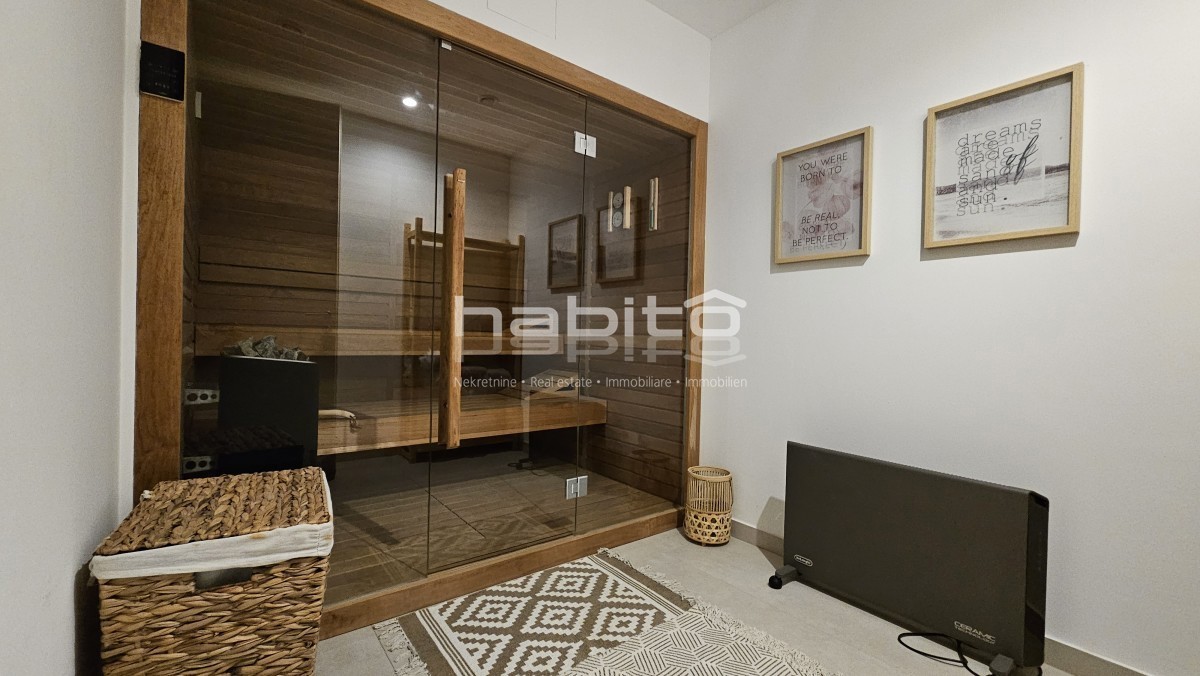 Dintorni di Parenzo - Gioiello istriano con vista panoramica sul mare