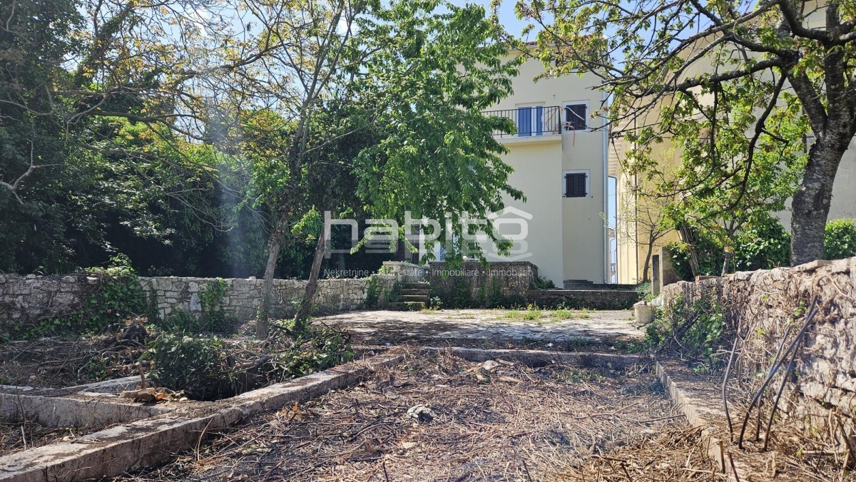 Parenzo 10 km, Visignano - Casa in pietra ristrutturata con vista mare