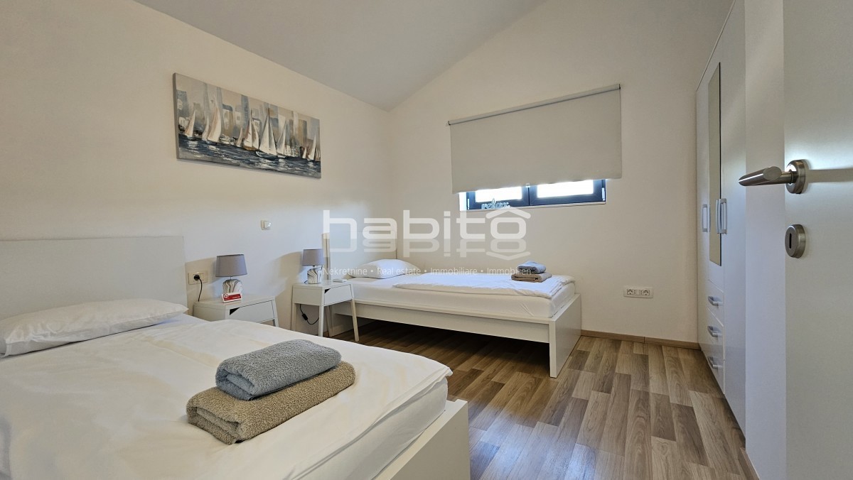 Zona Parenzo - Villa indipendente con piscina e vista mare