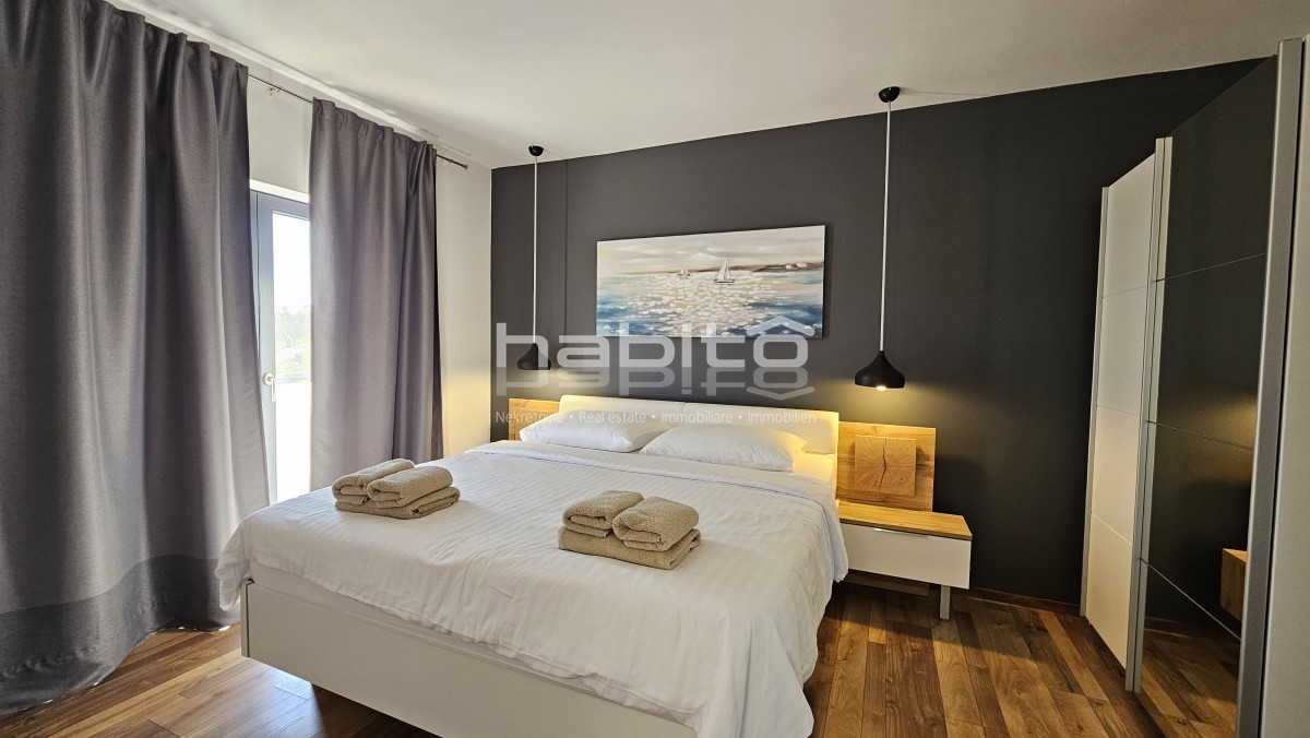 Zona Parenzo - Villa indipendente con piscina e vista mare