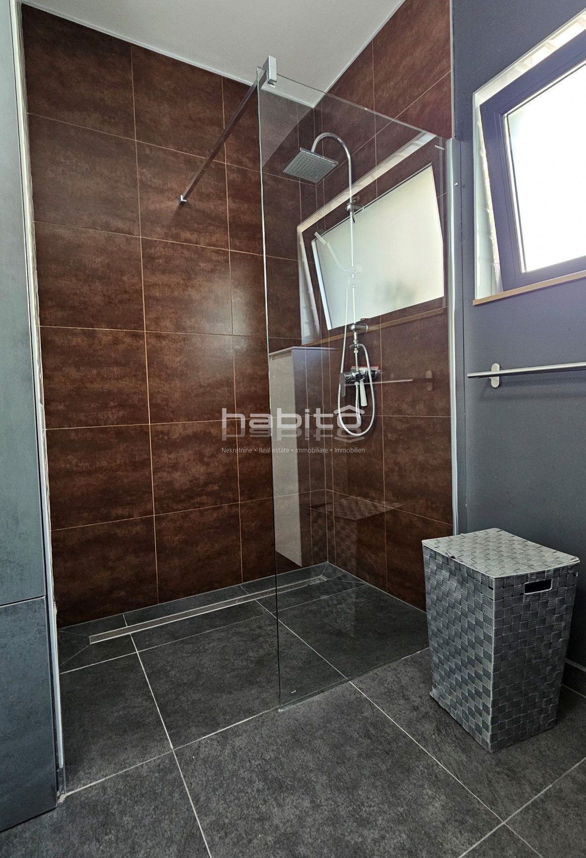 Zona Parenzo - Villa indipendente con piscina e vista mare