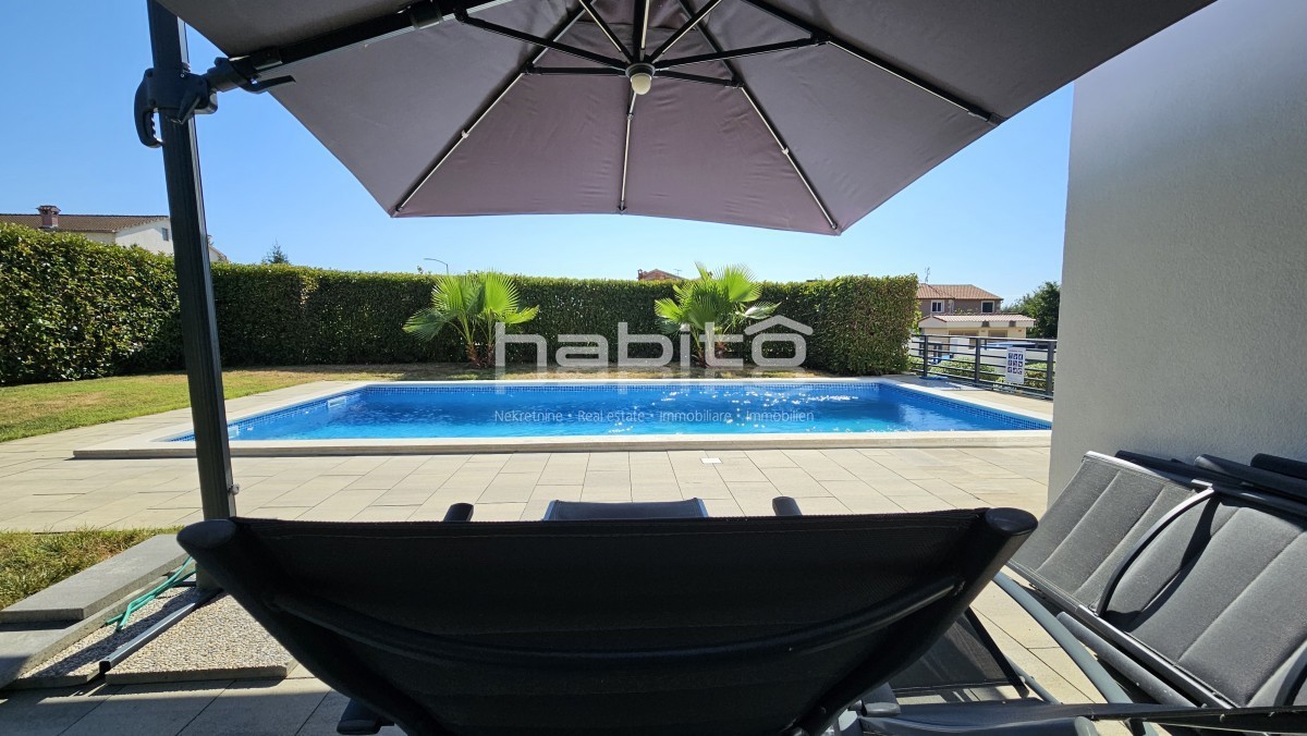 Zona Parenzo - Villa indipendente con piscina e vista mare