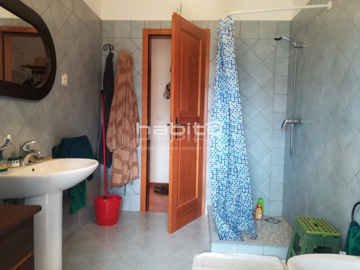 Parenzo 7 km - Casa in pietra indipendente vicino alla città