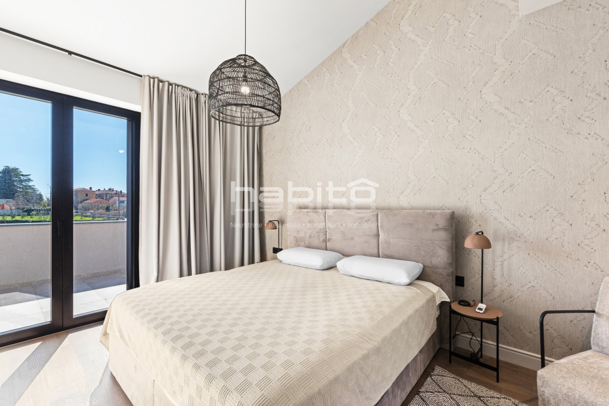 Krnica- Villa di Lusso con Piscina in Posizione Tranquilla Vicino al Mare