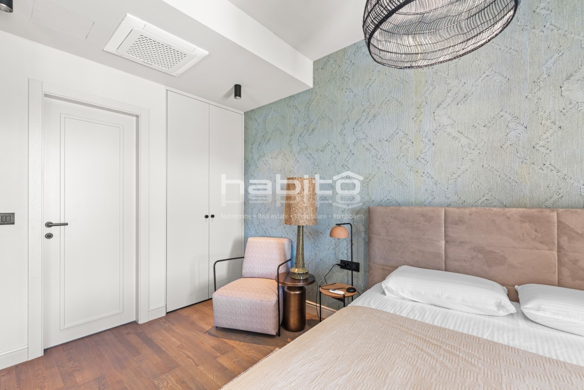 Krnica- Villa di Lusso con Piscina in Posizione Tranquilla Vicino al Mare