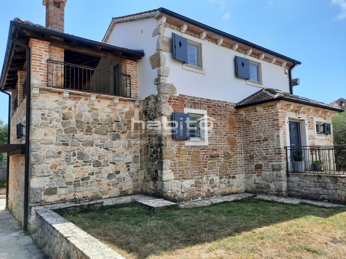 Porec - Bella villa con piscina e vista mare