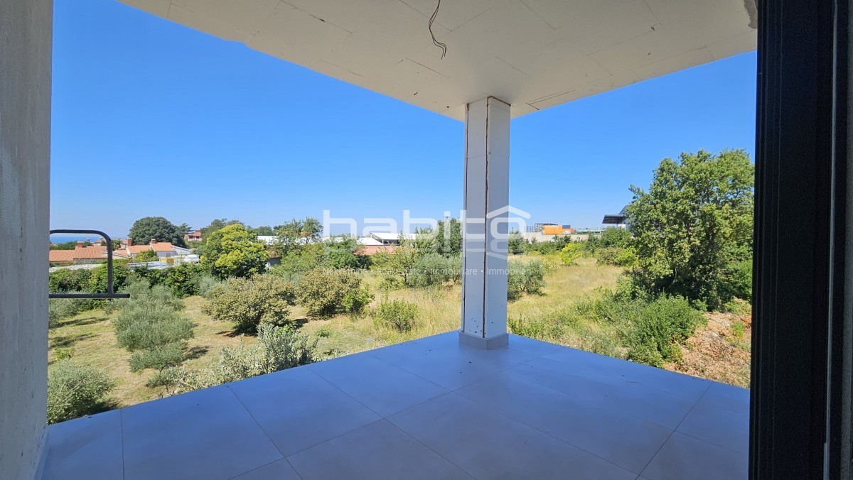 Zona Parenzo - Nuovo appartamento con vista mare, 2 camere da letto, ASCENSORE, 2 posti auto