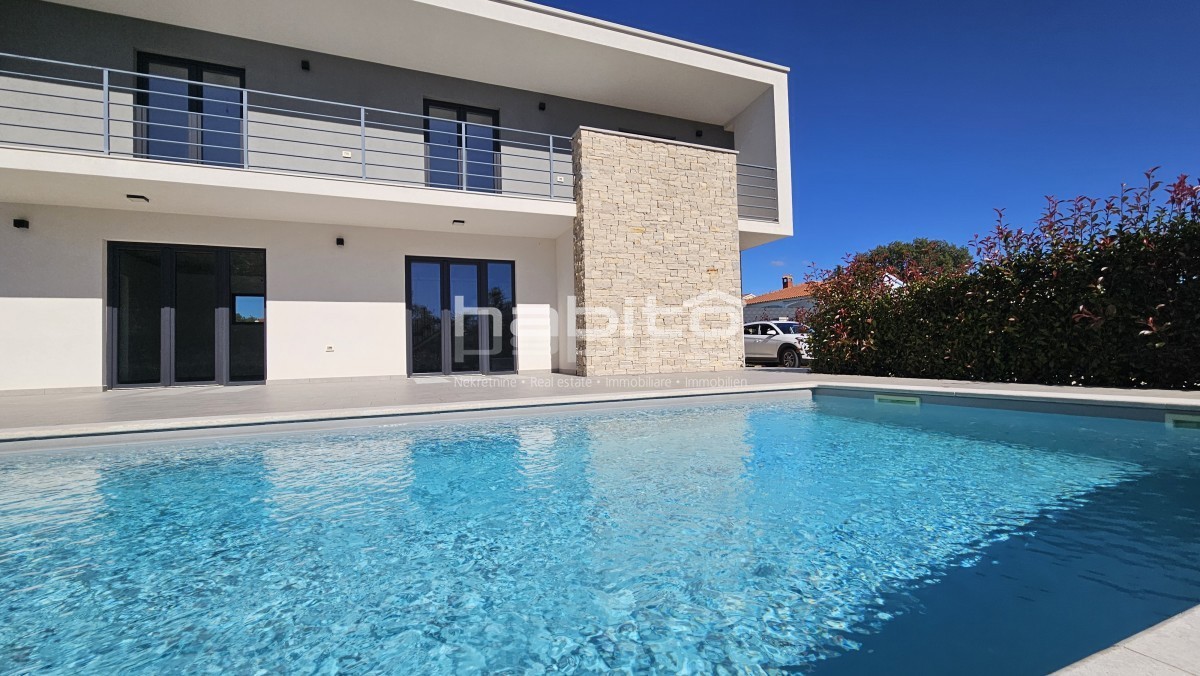 Dintorni di Parenzo - Villa Moderna con Piscina vicino a Parenzo e al Mare