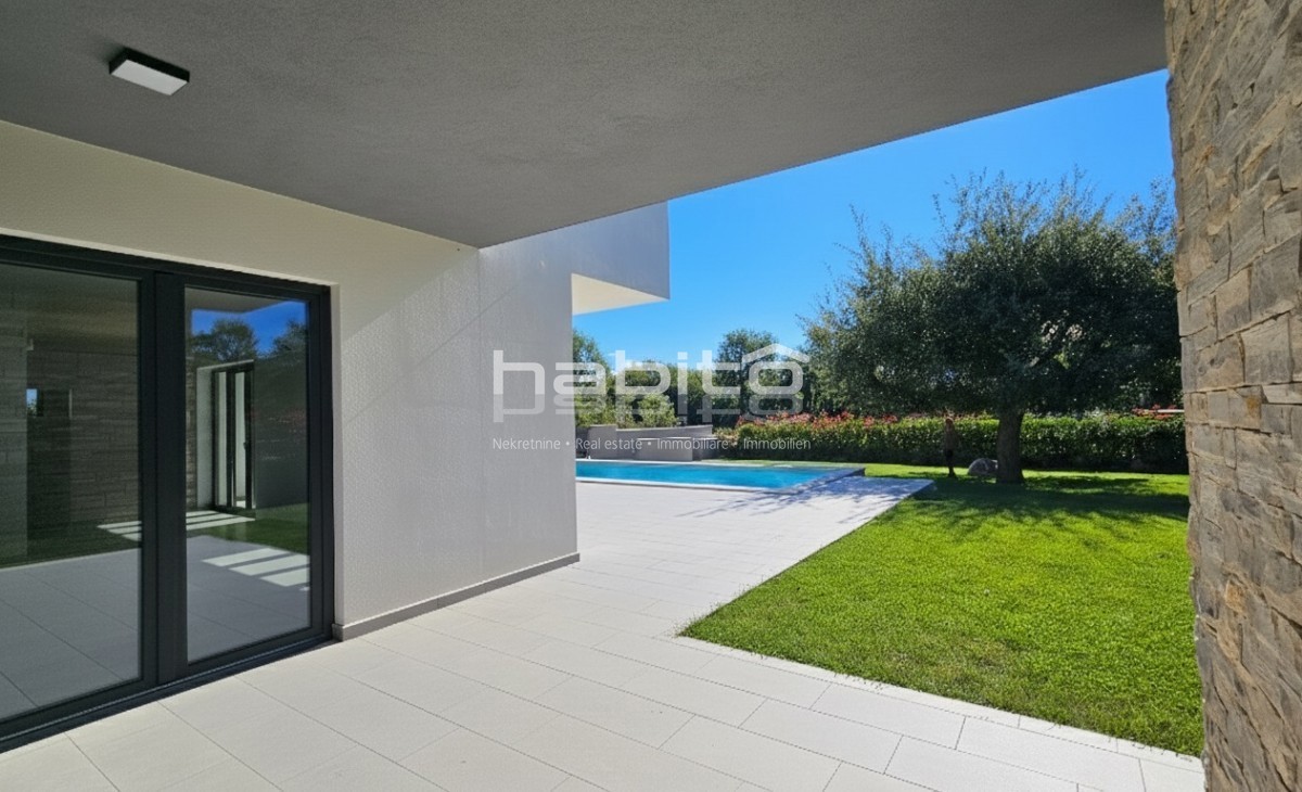 Dintorni di Parenzo - Villa Moderna con Piscina vicino a Parenzo e al Mare