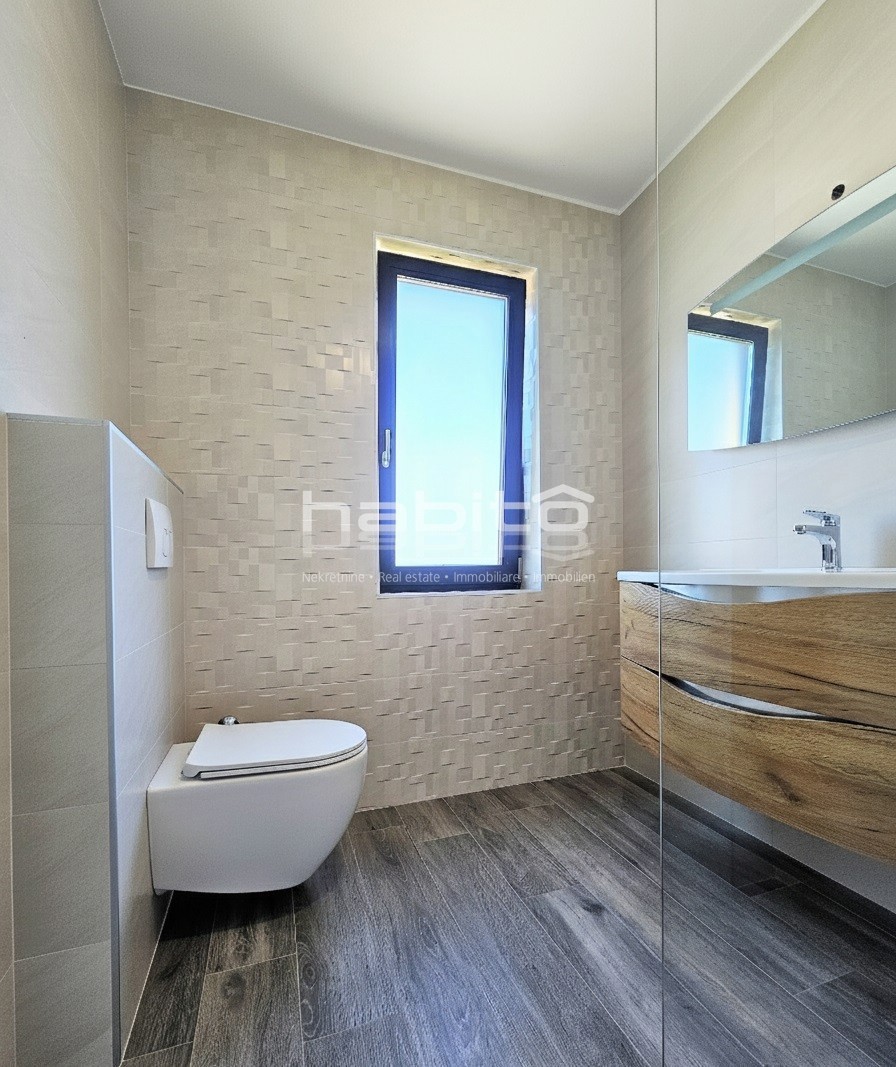 Dintorni di Parenzo - Villa Moderna con Piscina vicino a Parenzo e al Mare