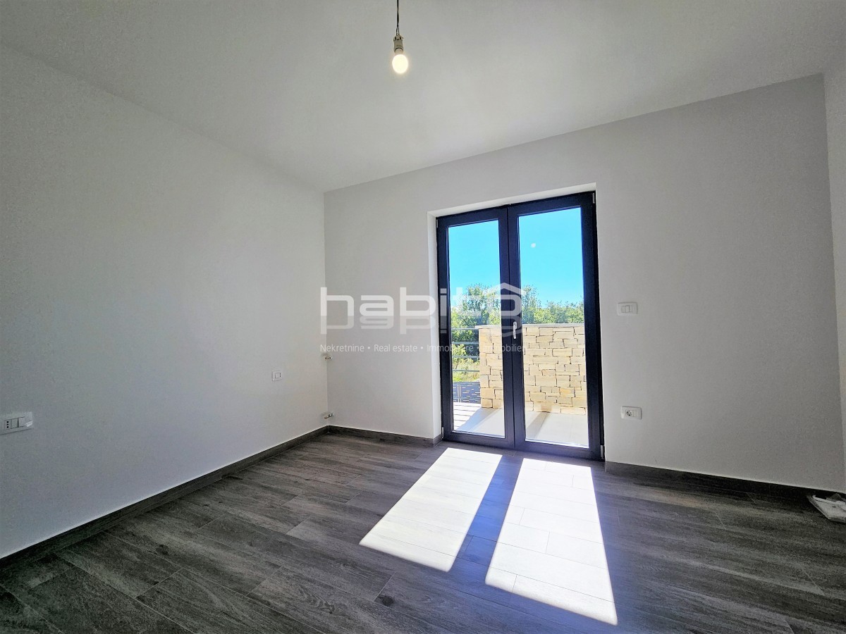 Dintorni di Parenzo - Villa Moderna con Piscina vicino a Parenzo e al Mare