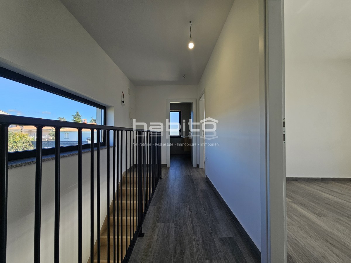 Dintorni di Parenzo - Villa Moderna con Piscina vicino a Parenzo e al Mare