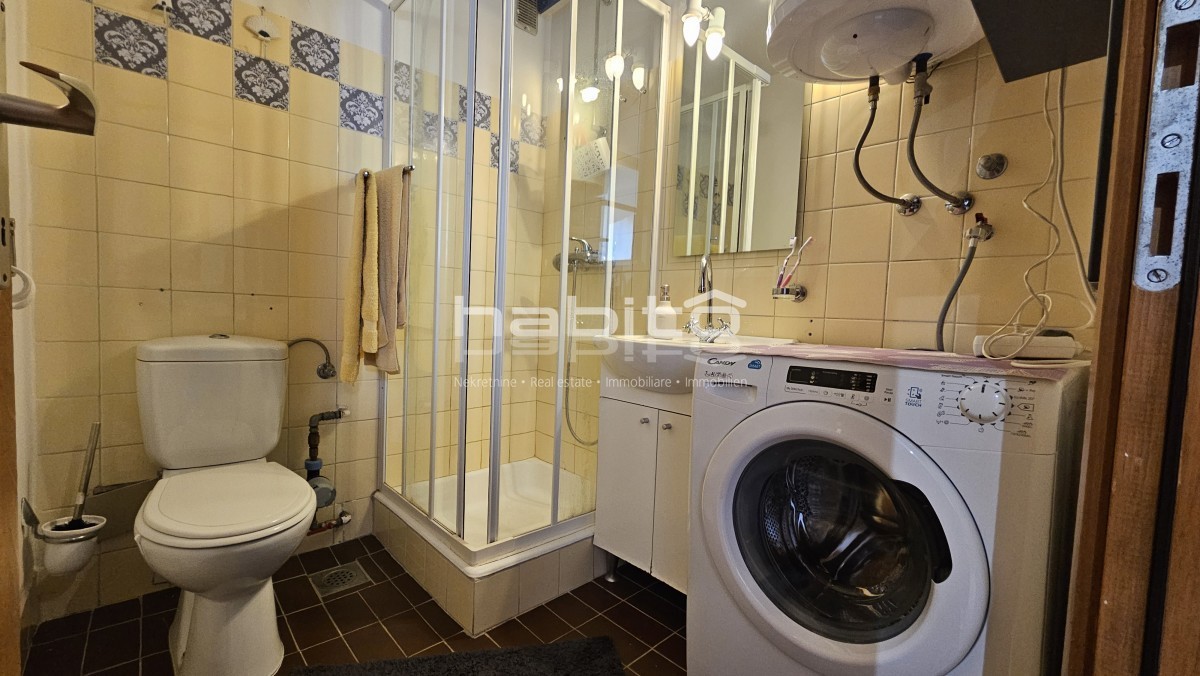 Parenzo, Cervar Porat - Appartamento con due camere da letto, prima fila al mare