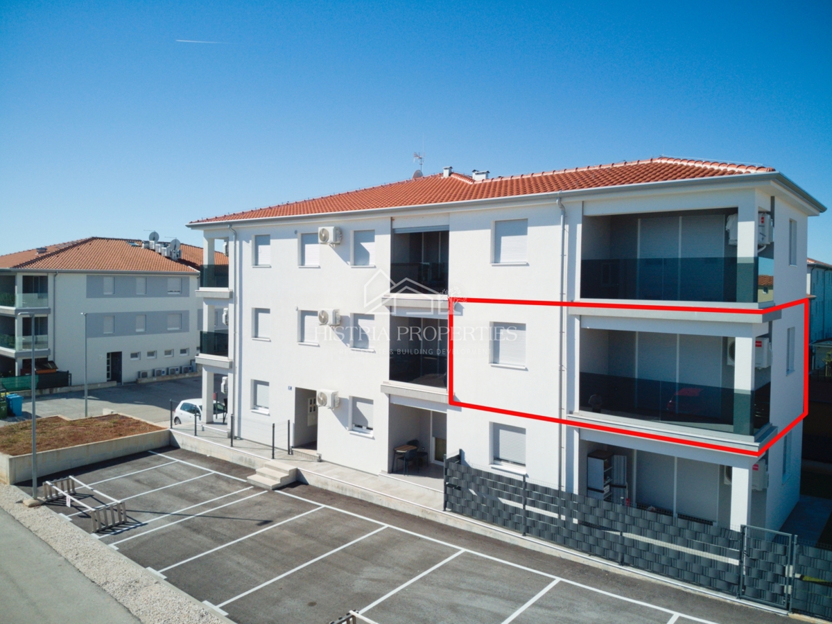 Appartamento familiare in un nuovo edificio in una posizione che soddisfa tutti i criteri per una vita armoniosa