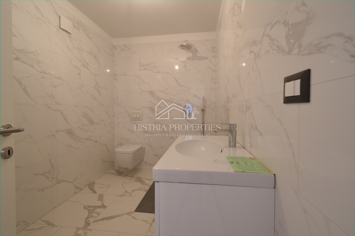 Appartamento familiare in un nuovo edificio in una posizione che soddisfa tutti i criteri per una vita armoniosa