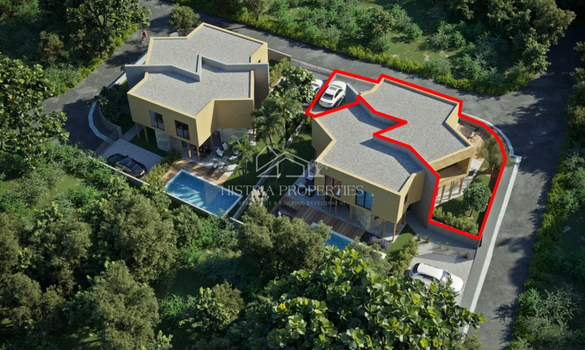 Casa moderna con piscina di straordinaria espressione architettonica vicino a Cittanova