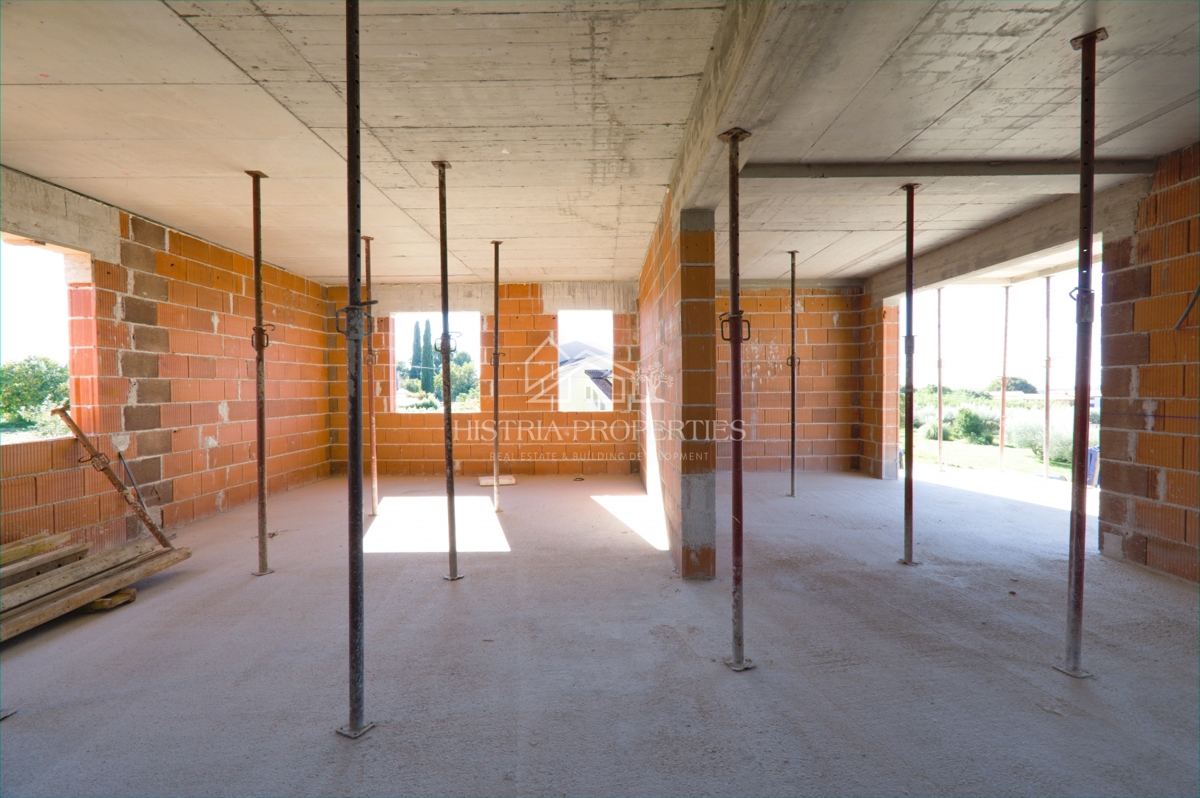Nuova costruzione di qualità con vista mare e ampia terrazza in posizione tranquilla