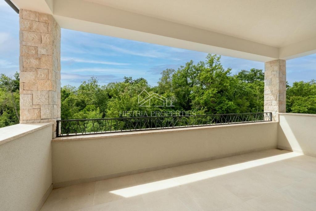 Confortevole villa nella periferia di Parenzo