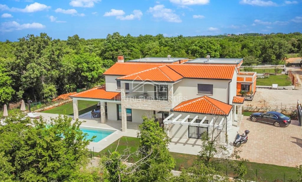 Confortevole villa nella periferia di Parenzo