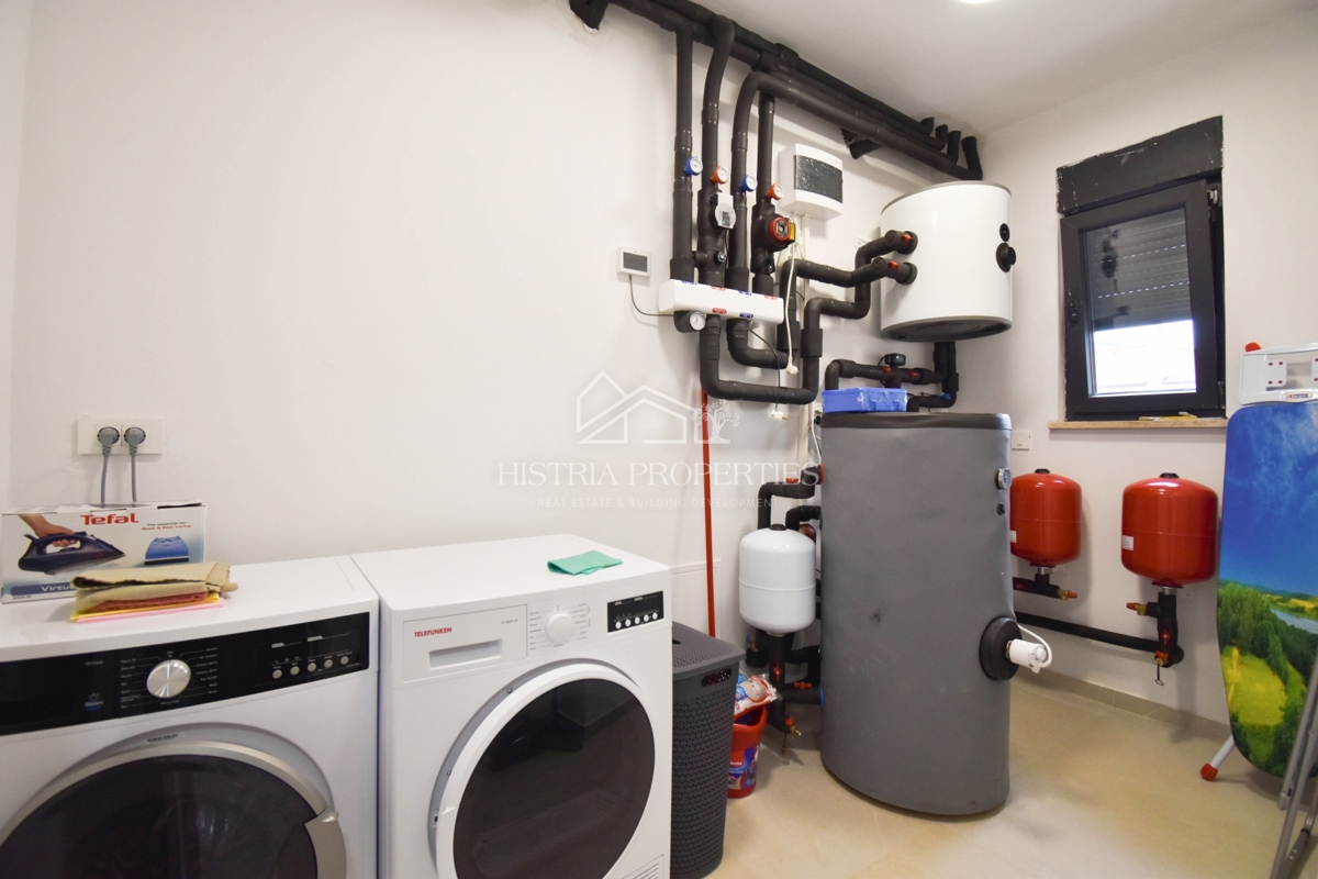 Confortevole villa nella periferia di Parenzo