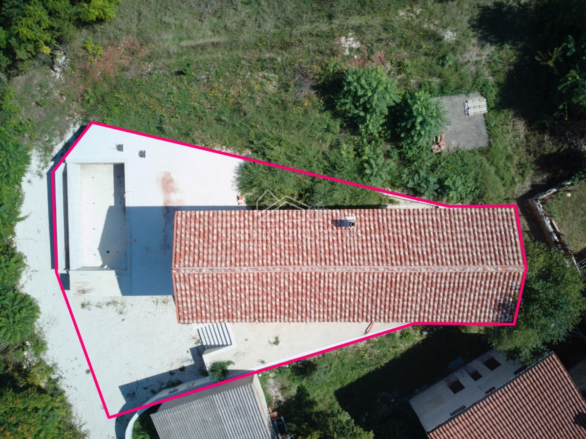 Casa estremamente attraente con piscina a sfioro per tutti gli amanti dell'Istria centrale